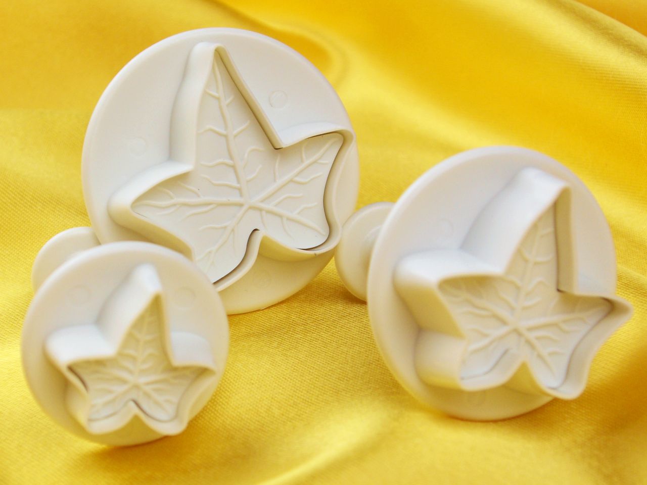 plunger cutter ivy set of 3 cutters