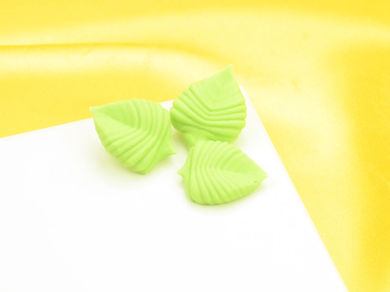 leaves 23mm sugar 10 pieces