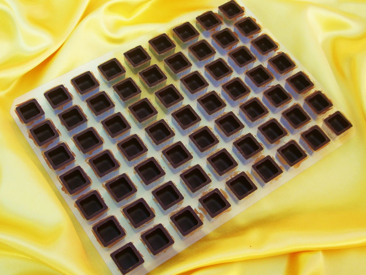 1 sheet square shells dark