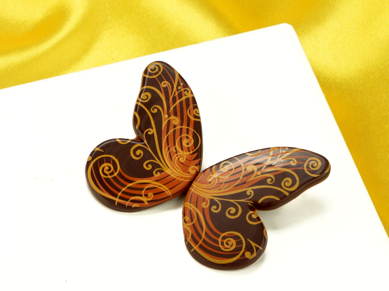 1 sheet chocolate butterfly dark