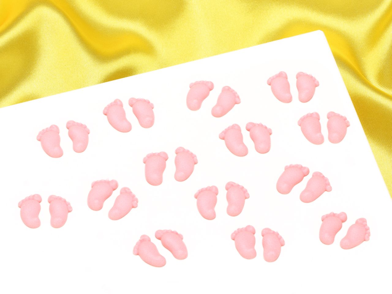 sugar decoration footprints pink 24mm 10pcs