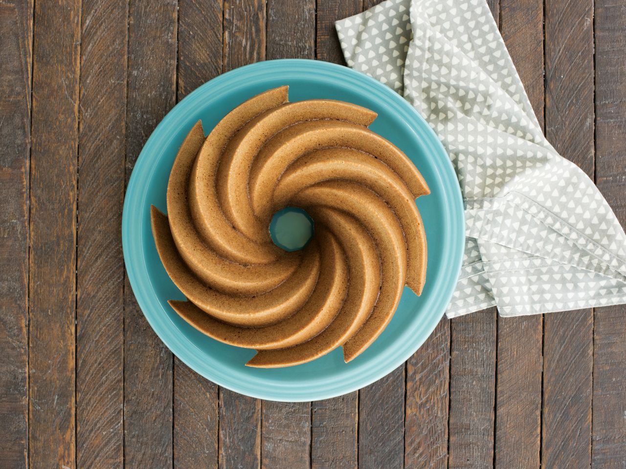 nordic ware heritage bundt pan