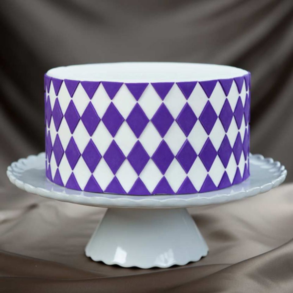 marvelous fondantform diamond pattern