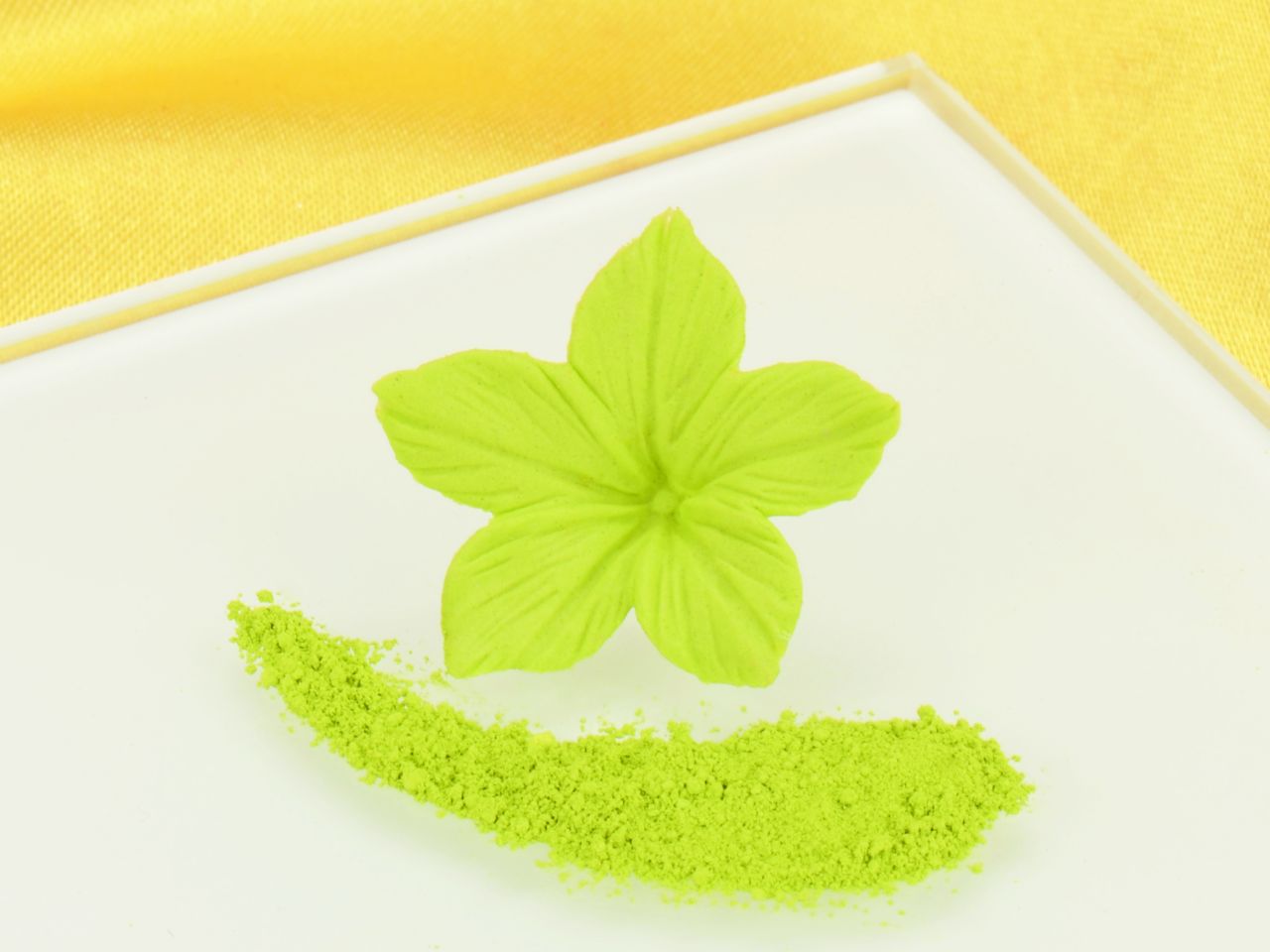 puderfarbe citrus green 4g