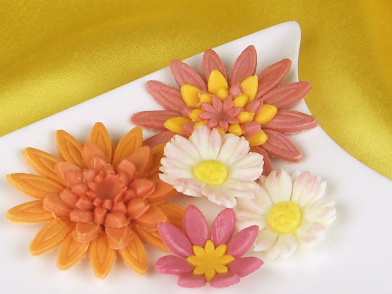 plunger cutter marguerite set of 4 cutters