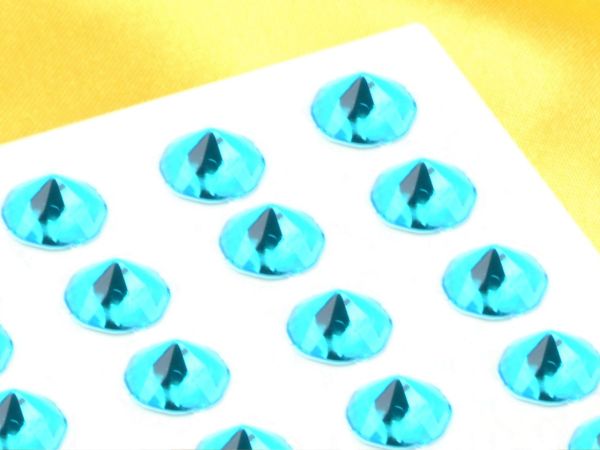 Edible diamonds made of jelly turquoise blue 20 pieces