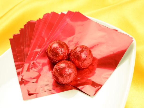 Wrapping foil bordeaux 50 Sheets