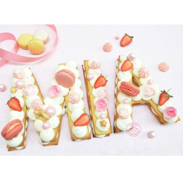 Letter Cake Buchstaben Schablonen, 19 cm