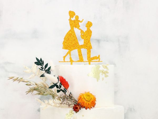 Cake Topper Brautpaar mit Kind gold