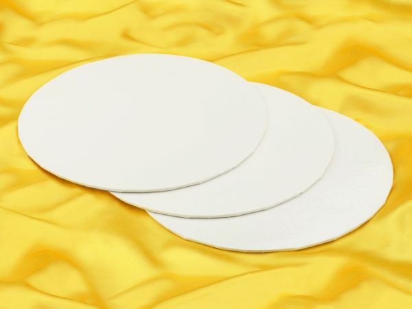 Cakecard circular 20cm white 3 pieces