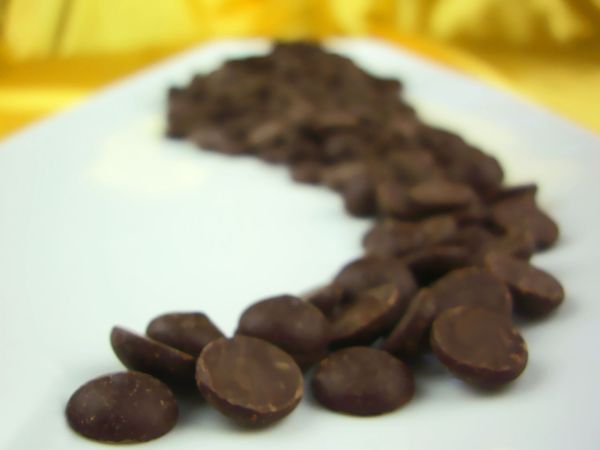 Callebaut Callets dairy-free dark chocolate 200g