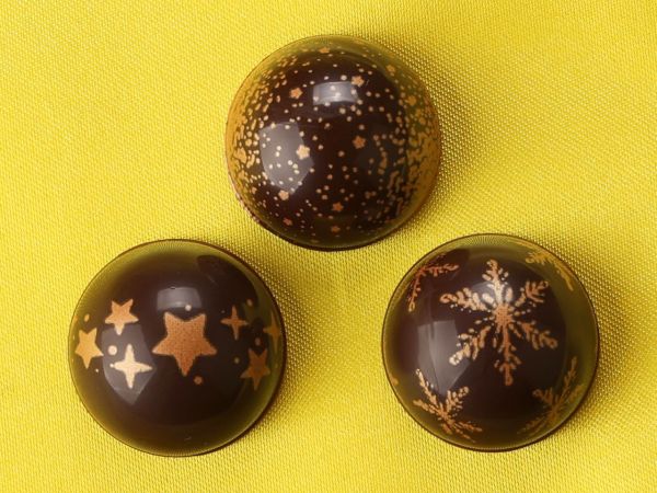 1 sheet half-shell of dark chocolate Christmas, 40 pieces