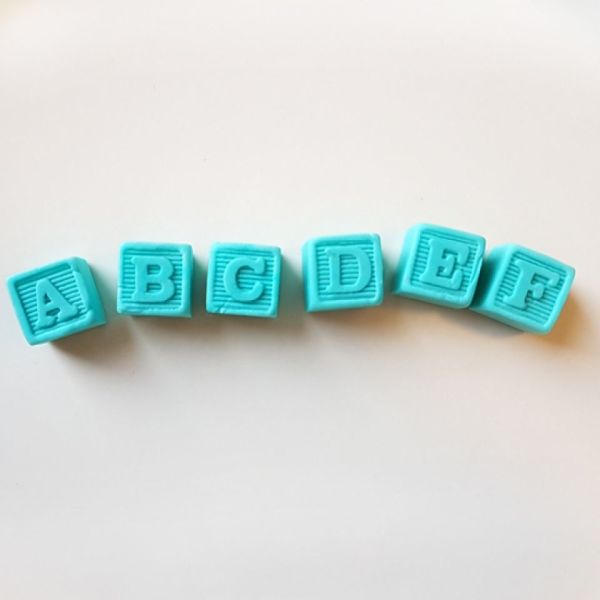 Fondantform Alphabetwürfel