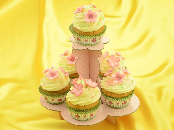 Cupcake stand tiers pink