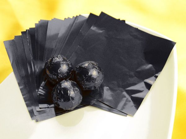 Wrapping foil black 50 Sheets