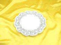 Paper lace doilies circular white 26cm 100 pieces