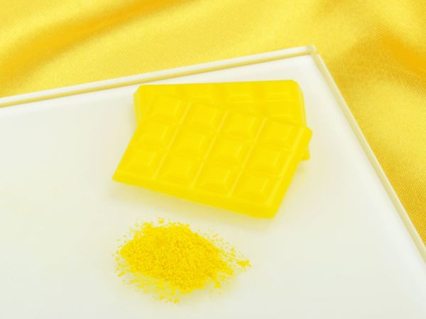 Food colouring yellow liposoluble 10g