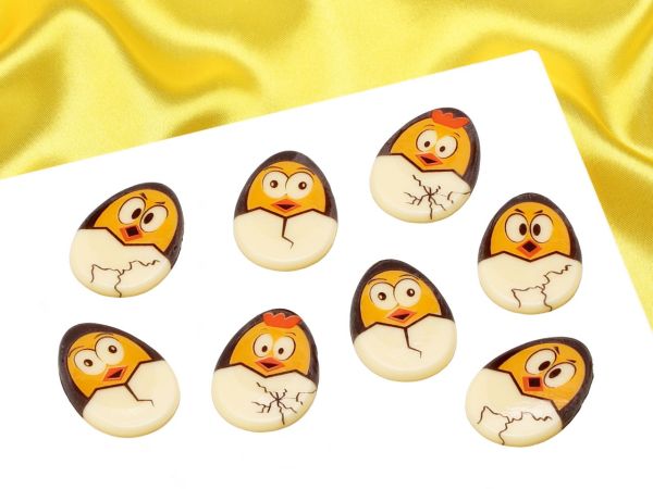 Chocolate decorations chicks in eggs 8pcs.